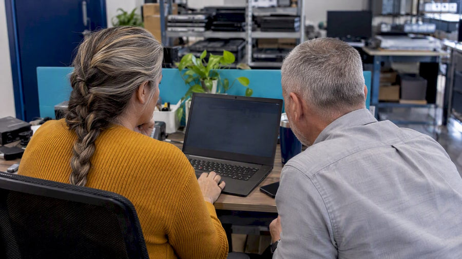 Buyer checking an R2 facility directory listing